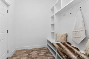 910 Everett Pl, Charlotte, NC 28205 - Photo 25