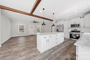 1007 Hibriten Dr SE, Lenoir, NC 28645 - Photo 13