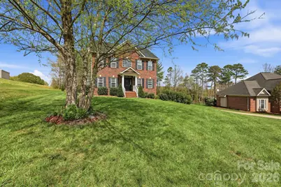 1951 46th Avenue Drive NE, Hickory, NC 28601 - Photo 9