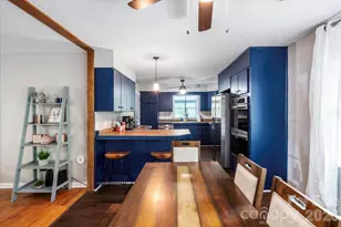 23 Springwood Dr, Asheville, NC 28805 - Photo 3