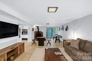 23 Springwood Dr, Asheville, NC 28805 - Photo 15