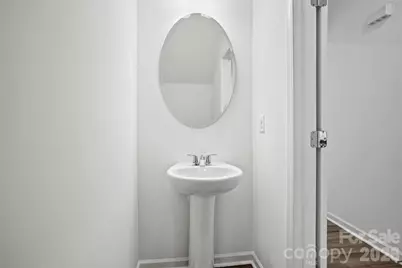 11916 Oak Street, Charlotte, NC 28269 - Photo 9