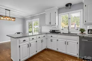 102 Knoll Ct, Belmont, NC 28012 - Photo 13