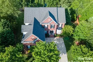 1925 Carlota Ct, Charlotte, NC 28269 - Photo 3