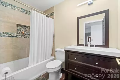 6239 Skyline Drive, Charlotte, NC 28269 - Photo 15