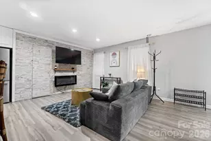 6239 Skyline Dr, Charlotte, NC 28269 - Photo 31