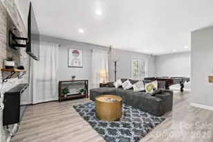 6239 Skyline Dr, Charlotte, NC 28269 - Photo 35