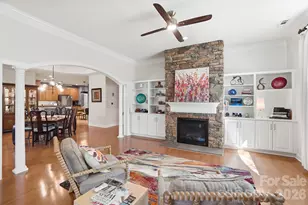 3270 Abbey Walk Ln, Matthews, NC 28105 - Photo 5