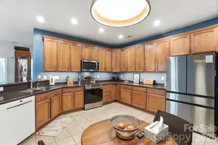 3270 Abbey Walk Ln, Matthews, NC 28105 - Photo 25