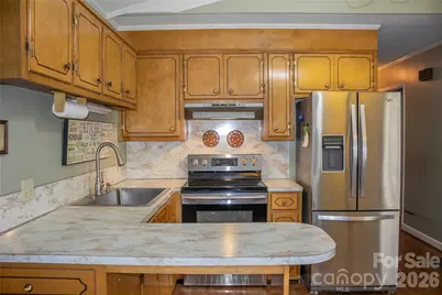 104 Buena Vista Drive, Morganton, NC 28655 - Photo 5