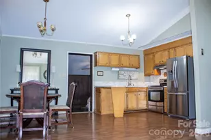 104 Buena Vista Dr, Morganton, NC 28655 - Photo 3