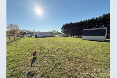 928 Lyndsey Brooke Court, Lincolnton, NC 28092 - Photo 5