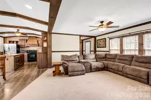 3770 Macklin St, Claremont, NC 28610 - Photo 7