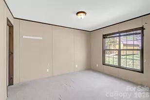 3770 Macklin St, Claremont, NC 28610 - Photo 25