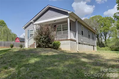 419 N Academy Street, Mooresville, NC 28115 - Photo 3