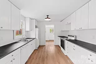 1623 Barnardsville Hwy, Barnardsville, NC 28709 - Photo 19