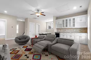 609 Welker St, Charlotte, NC 28204 - Photo 45