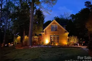 225 Highland Forest Dr, Clover, SC 29710 - Photo 3