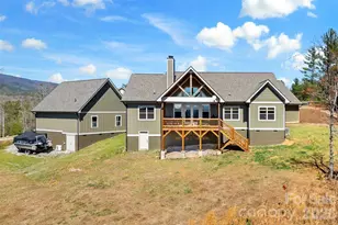 207 Lake Crest Dr, Nebo, NC 28761 - Photo 5