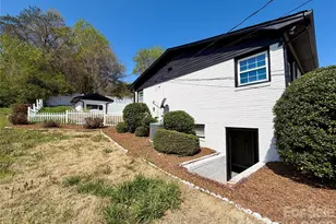 202 Woodward Ave, Morganton, NC 28655 - Photo 17