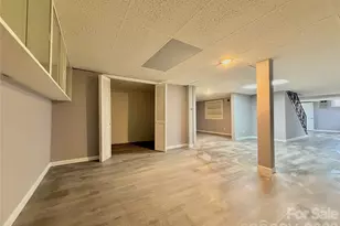 202 Woodward Ave, Morganton, NC 28655 - Photo 23