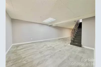 202 Woodward Avenue, Morganton, NC 28655 - Photo 25