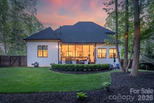 365 Stonecliff Ln, Clover, SC 29710 - Photo 5