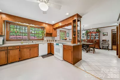 2056 Lawrence Road, Clover, SC 29710 - Photo 13