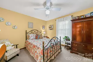 2056 Lawrence Rd, Clover, SC 29710 - Photo 23