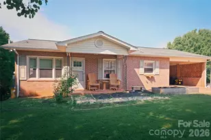 103 Regina Dr, Morganton, NC 28655 - Photo 1