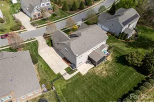 8460 Penton Pl, Harrisburg, NC 28075 - Photo 9