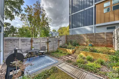 1651 Duckworth Avenue, Charlotte, NC 28208 - Photo 31