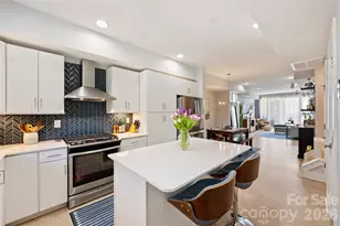 1651 Duckworth Ave, Charlotte, NC 28208 - Photo 15