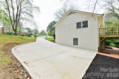 100 Chadmore Drive, Charlotte, NC 28270 - Photo 25