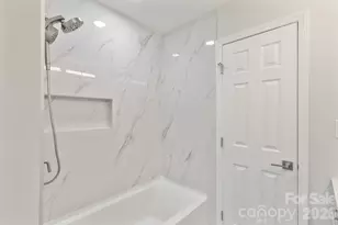 100 Chadmore Dr, Charlotte, NC 28270 - Photo 15