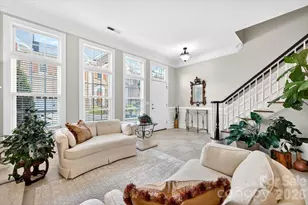 6415 Wakehurst Rd, Charlotte, NC 28226 - Photo 9