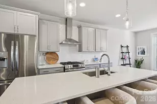11939 Fiddlers Roof Ln, Charlotte, NC 28277 - Photo 17