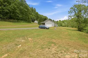 10 Scarlett Ridge Dr, Marshall, NC 28753 - Photo 31