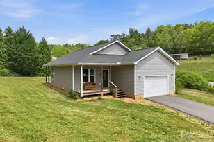 10 Scarlett Ridge Dr, Marshall, NC 28753 - Photo 3