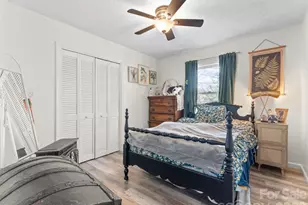 585 S Peak St, Columbus, NC 28722 - Photo 21