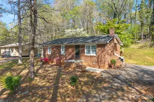585 S Peak St, Columbus, NC 28722 - Photo 1