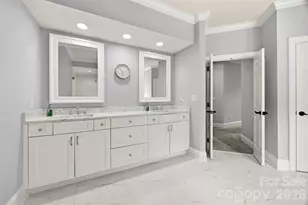 5016 Corrigan Ct, Charlotte, NC 28226 - Photo 21