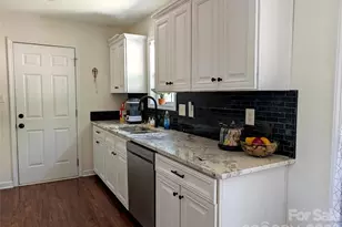 505 Azure Ave, Albemarle, NC 28001 - Photo 9