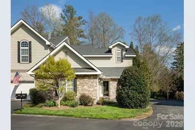 83 Towne Place Drive, Hendersonville, NC 28792 - Photo 3