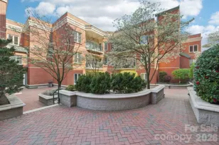 401 N Church St, Charlotte, NC 28202 - Photo 3