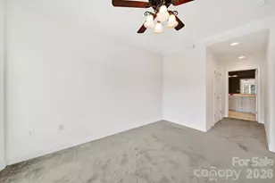 401 N Church St, Charlotte, NC 28202 - Photo 27