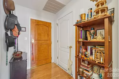 401 N Church Street #408, Charlotte, NC 28202 - Photo 3