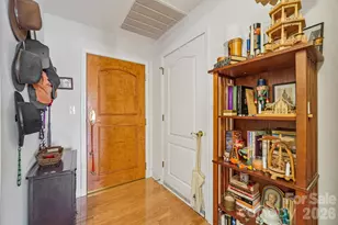 401 N Church St, Charlotte, NC 28202 - Photo 3