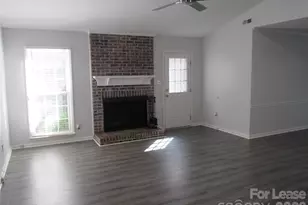 9024 Gamesford Dr, Charlotte, NC 28277 - Photo 7