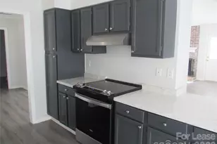 9024 Gamesford Dr, Charlotte, NC 28277 - Photo 5